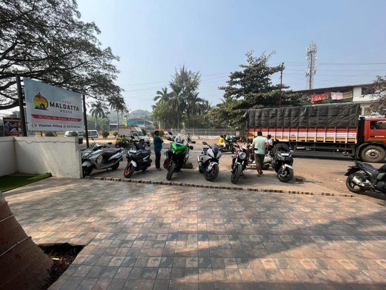 Shree Maldatta House Vaishet ภายนอก รูปภาพ